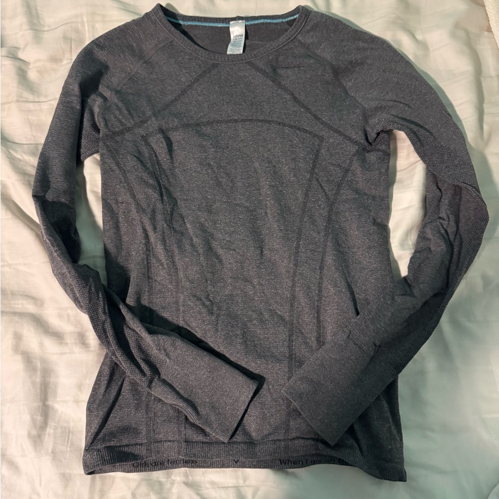 Ivivva Gray Long Sleeve Tee